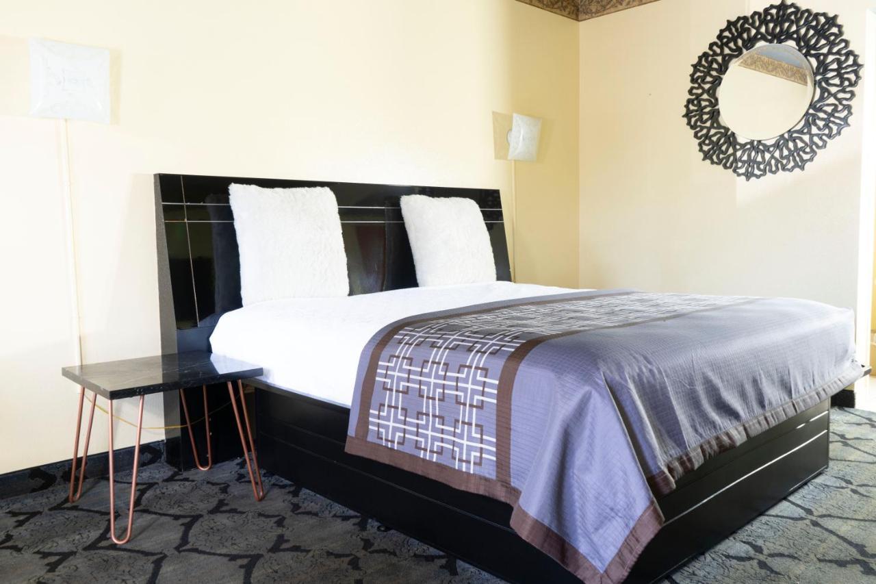 Luxe Romantic Suites Долтон Екстер'єр фото