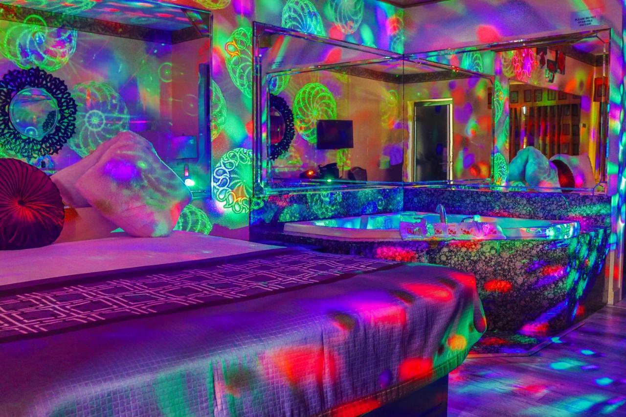 Luxe Romantic Suites Долтон Екстер'єр фото