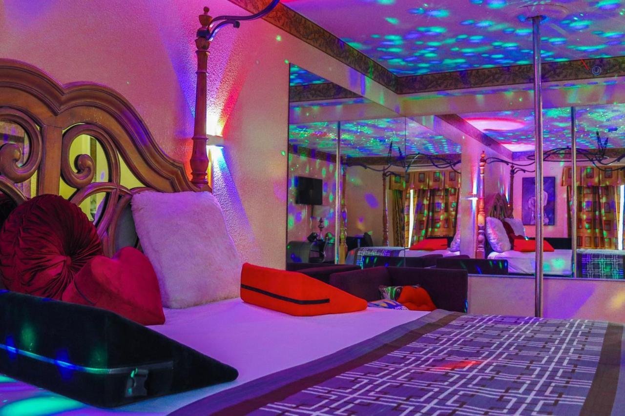 Luxe Romantic Suites Долтон Екстер'єр фото